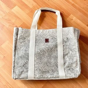 Umbra Tote Bag
